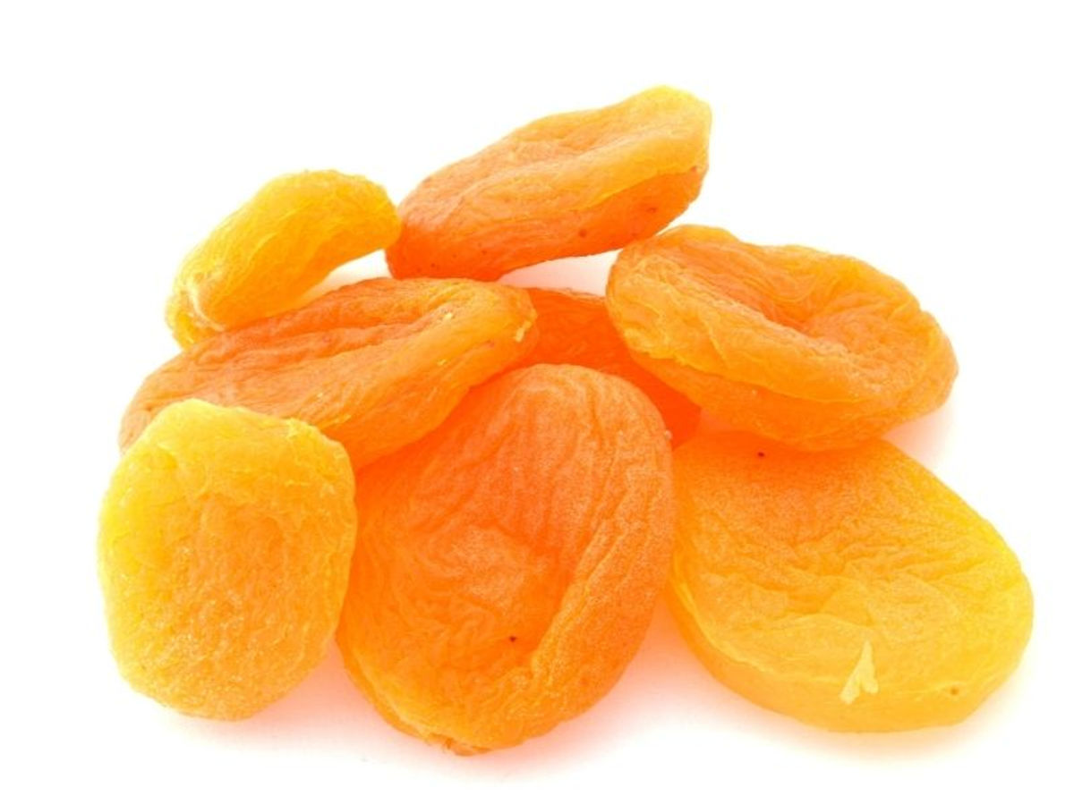 Bulk dried Turkish apricots